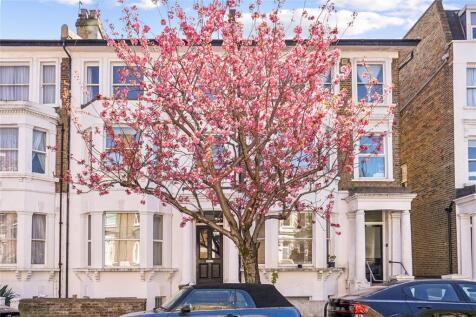 Netherwood Road, London, W14 2 bed apartment for sale