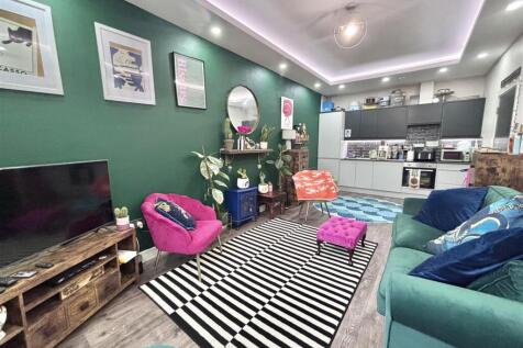 1 bedroom apartment for sale