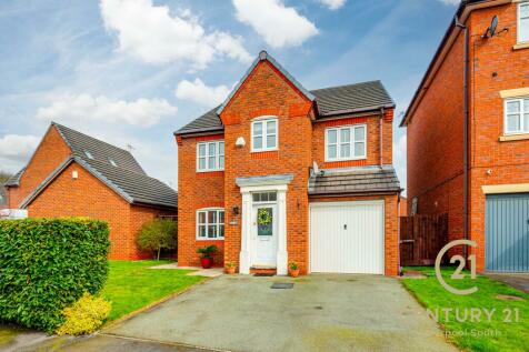 4 bedroom detached house for sale