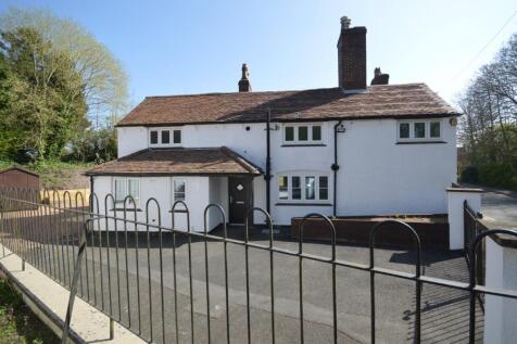 Glen Cottage, Priorslee 4 bed detached house for sale