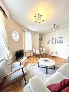 Queensway, W2 2 bed flat for sale