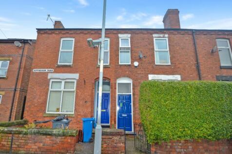 5 bedroom terraced house for sale