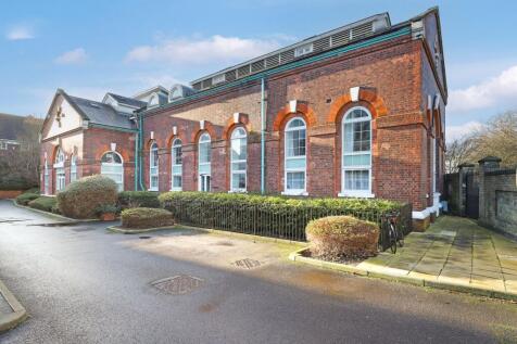 4 Woolwich Manor Way, ., London... 2 bed apartment for sale