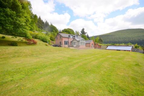 Abbeycwmhir, Llandrindod Wells 4 bed detached house for sale