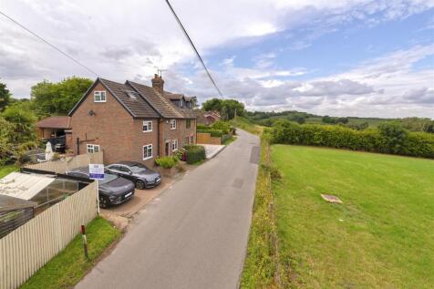 Chantlers Hill, Paddock Wood, Tonbridge 3 bed semi