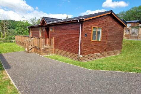 2 bedroom lodge for sale