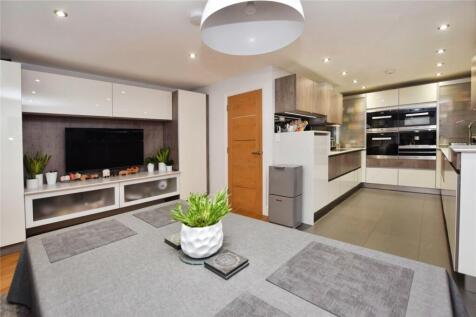 St. Peters Street, Colchester, Essex... 4 bed terraced house for sale