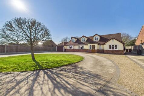Brightlingsea Road, Thorrington... 4 bed detached house for sale