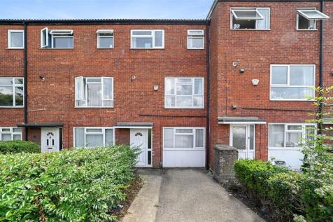 5 bedroom terraced house for sale