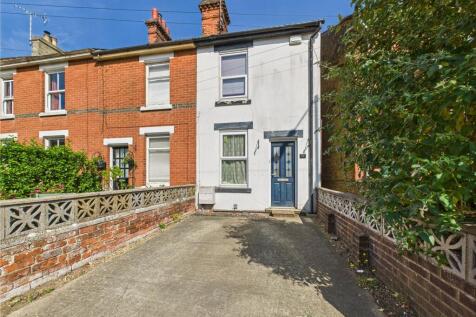 Bourne Road, Colchester, CO2 3 bed end of terrace house for sale