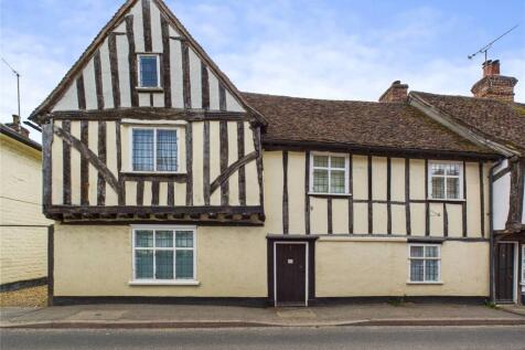 4 bedroom end of terrace house for sale