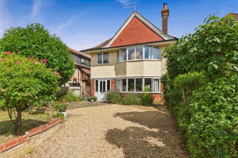 Rushmere Road, Ipswich, Suffolk, IP4 3 bed detached house for sale