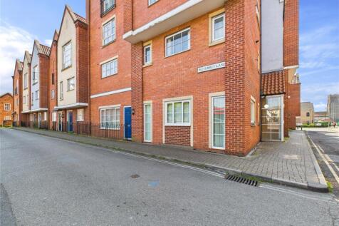 Turret Lane, Ipswich, Suffolk, IP4 2 bed apartment for sale