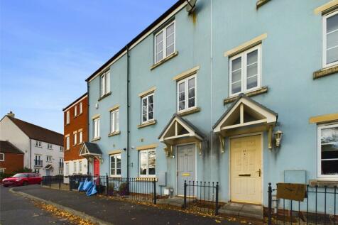 4 bedroom terraced house for sale