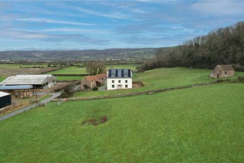 6 bedroom detached house for sale