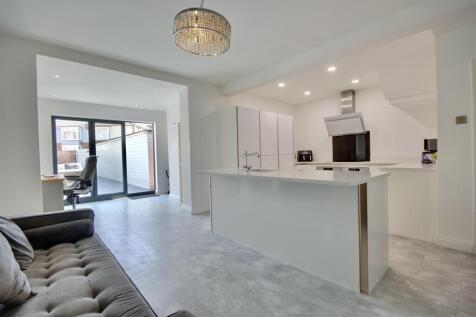 3 bedroom house for sale