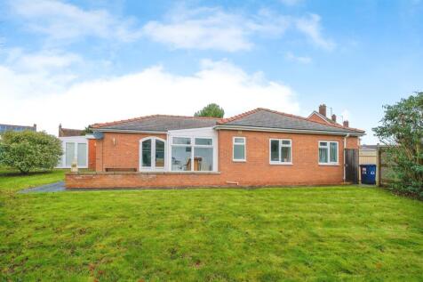 3 bedroom detached bungalow for sale
