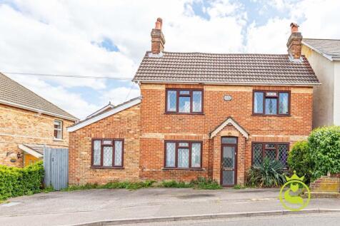 Albert Road, Poole BH12 3 bed detached house for sale
