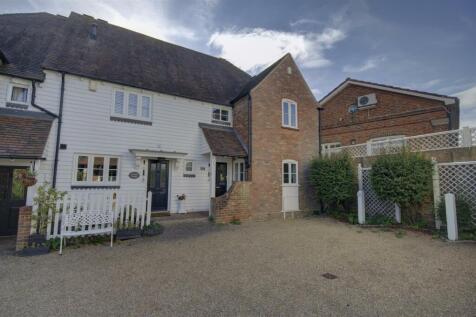 The Square, Tonbridge TN11 3 bed retirement property for sale