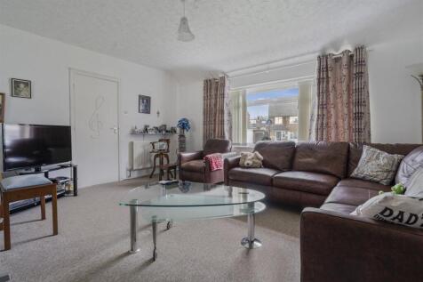 Silverhurst Drive, Tonbridge TN10 2 bed detached bungalow for sale