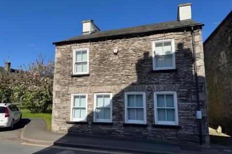 4 bedroom property for sale