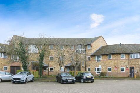 Folkestone Court, Langley 1 bed flat for sale
