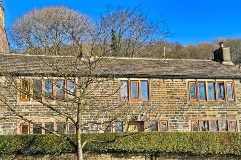 Burnley Road, Halifax 4 bed detached house for sale