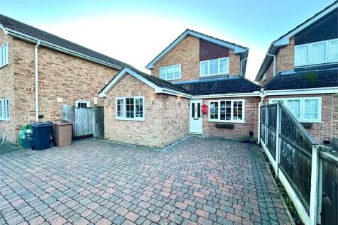 South View Close, South Woodham... 4 bed detached house for sale