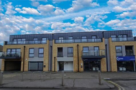 Rayleigh Road, Leigh on sea, Leigh... 2 bed apartment for sale