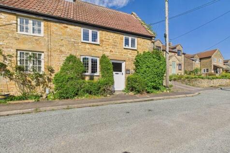 Mrs Halletts Cottage, Higher Street... 3 bed end of terrace house for sale