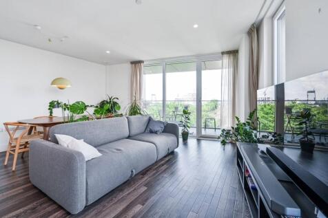 Moulding Lane, New Cross, LONDON, SE14 2 bed flat for sale