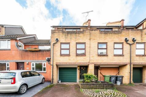 Greenland Mews, Deptford, SE8 1 bed flat for sale