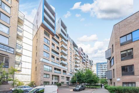 Bayliss Heights, North Greenwich... 2 bed flat for sale