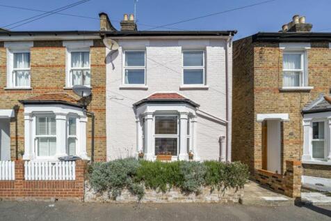 Napier Road, Isleworth TW7 3 bed terraced house for sale