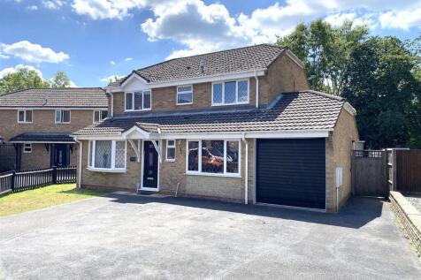 Eastmeare Court, Totton, Hampshire 4 bed detached house for sale