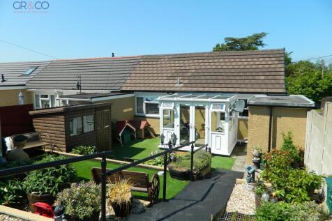 2 bedroom bungalow for sale