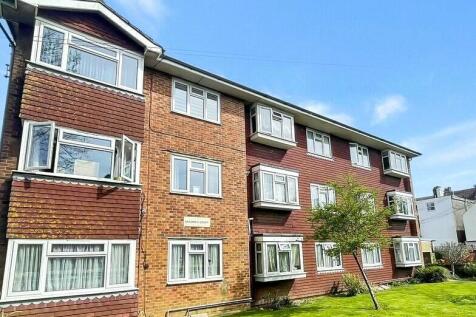 Byron Road, Worthing, West Sussex 1 bed apartment for sale
