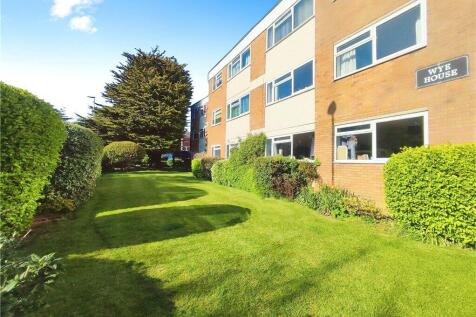 Downview Road, Worthing, West Sussex 2 bed apartment for sale
