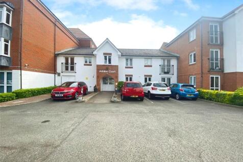 Mill Road, Worthing, West Sussex 2 bed apartment for sale