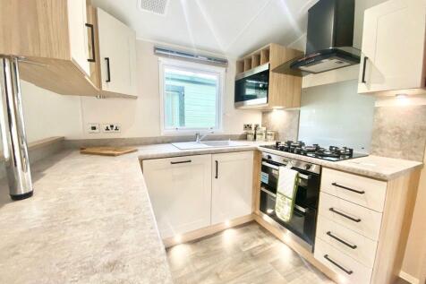 Stratheck Holiday Park 2 bed park home for sale