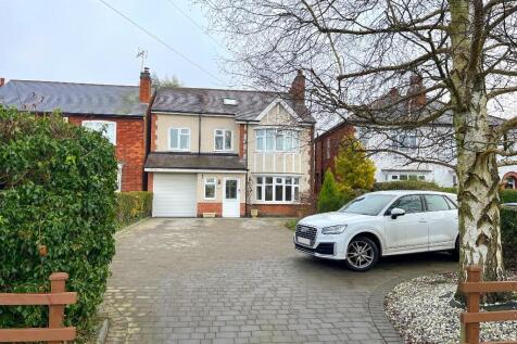 5 bedroom detached house for sale