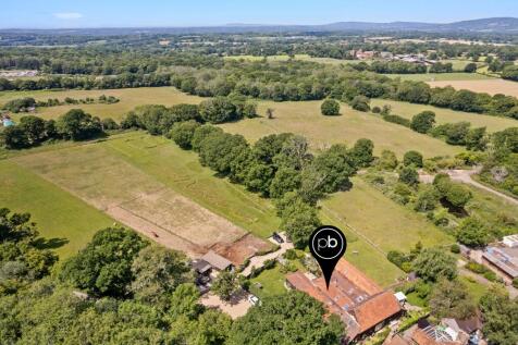 Capel Road, Horsham RH12 4 bed house for sale