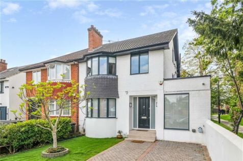 Friars Place Lane, London W3 5 bed house for sale