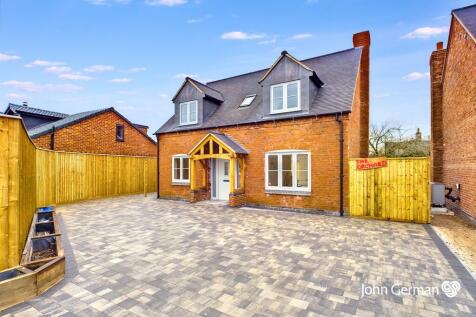 3 bedroom detached house for sale