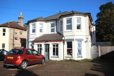 Warren Road, WESTBOURNE, BH4 2 bed apartment for sale