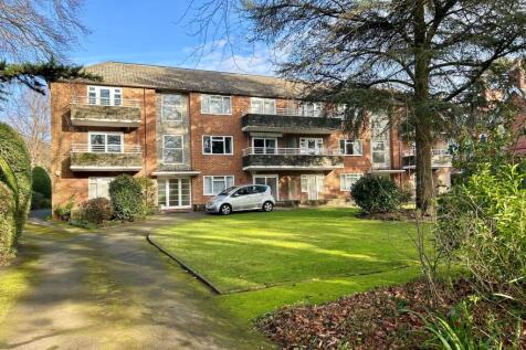 25 Portarlington Road, WESTBOURNE, BH4 2 bed apartment for sale
