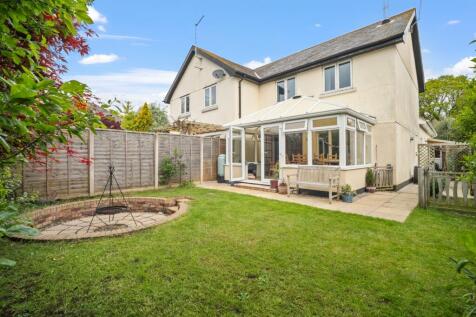 Lytchett Minster, Poole, Dorset 4 bed semi