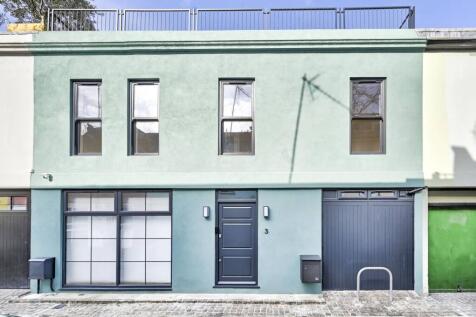 5 bedroom terraced house for sale