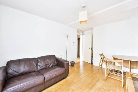 West Cromwell Road, Earls Court... 1 bed flat for sale