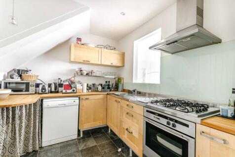 Old Brompton Road, South Kensington... 2 bed flat for sale